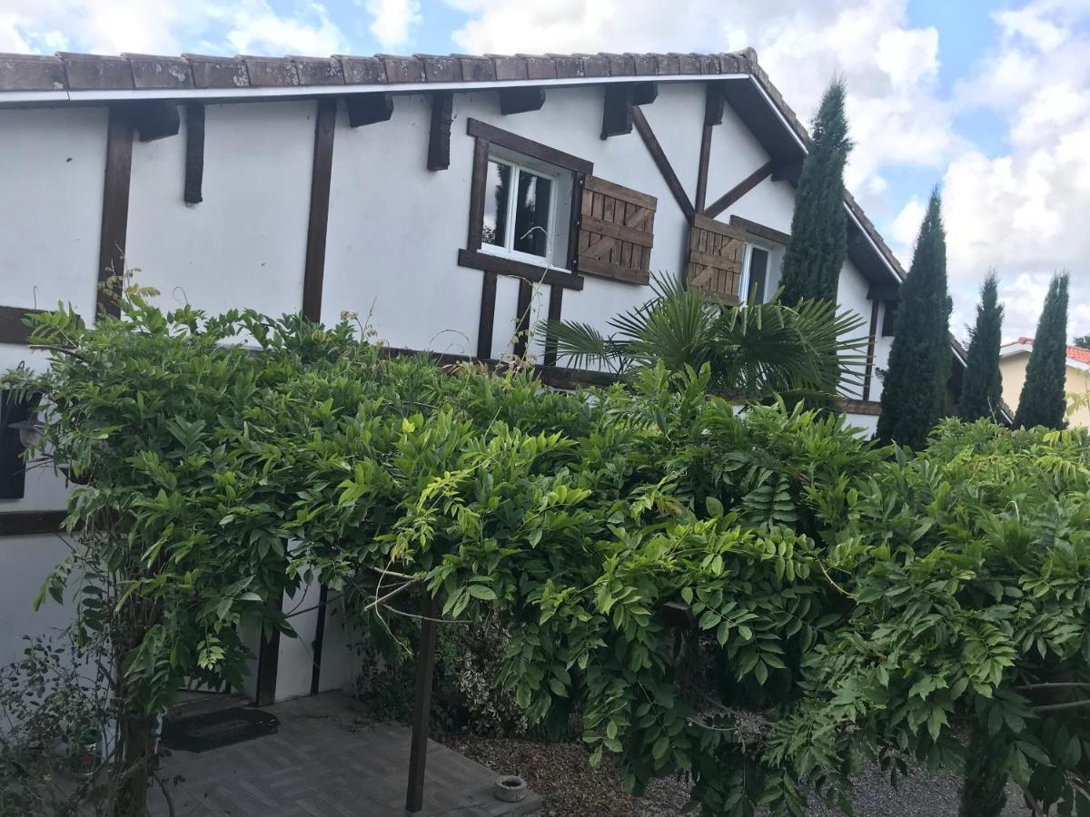 La Landaise Villa Sainte-Eulalie-en-Born Eksteriør bilde